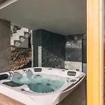 Alpesi faház Mátra Zenit